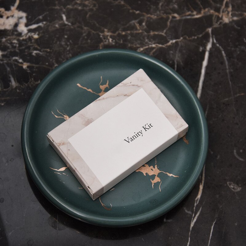 Hotel Toiletries Set Manufacturer - Custom 5 Star Disposable Soap Shampoo Amen Personal Hygiene Kit for Hotel