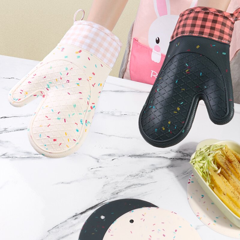Oven Mitt Set - Professional Heat Resistant Silicone with Holder