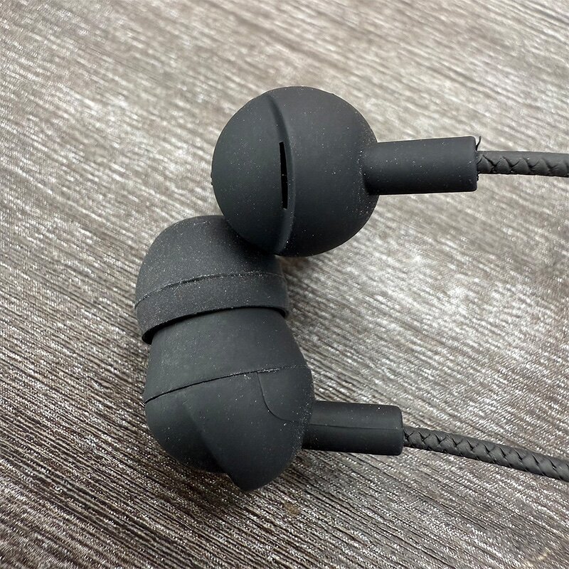 In-Ear Headphones Supplier - Bass 3.5mm Jack Magnetic