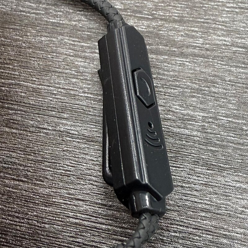 In-Ear Headphones Supplier - Bass 3.5mm Jack Magnetic