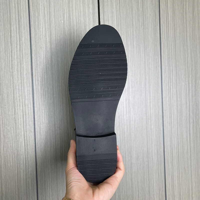 Men's Shoes Manufacturer - 2026 New Small Fashion Lightweight Slip-on