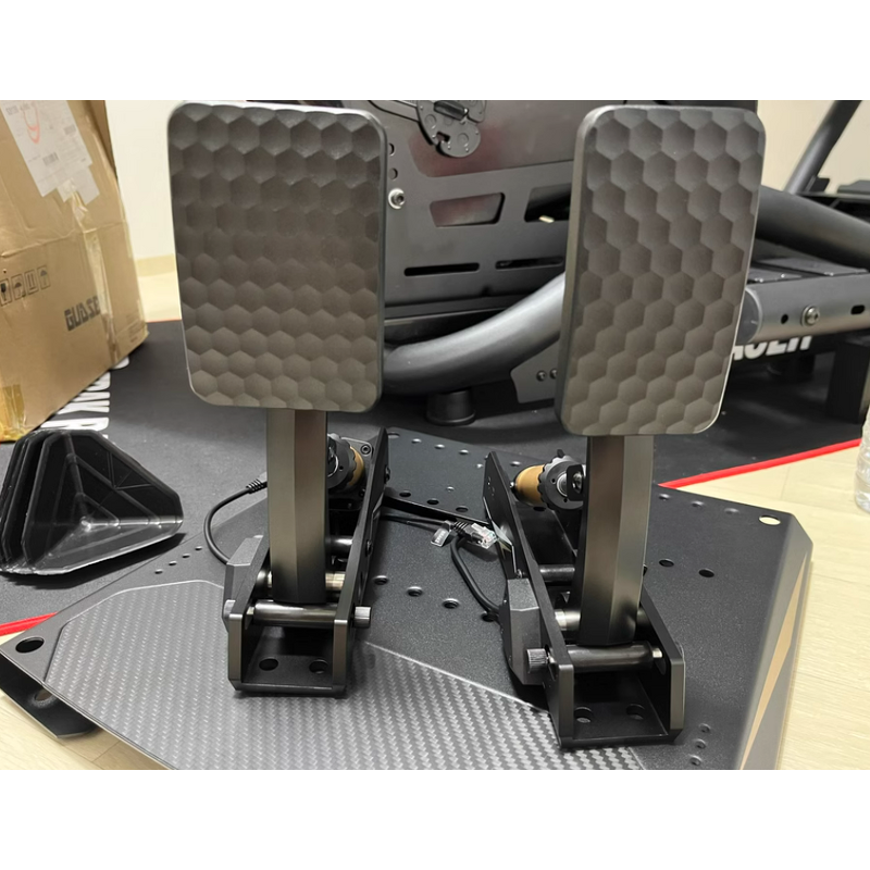 MOZA Racing CRP2 - Load Cell Pedals CNC Aerospace-grade Aluminum Construction