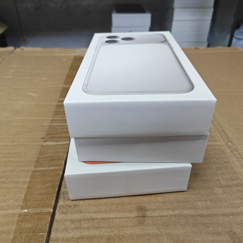 Unlocked Smartphone Manufacturer - 2025 New Arrival 17 Pro Max 4G 5G 60Hz 6.9 Display 64MP Camera 12GB+1TB Storage