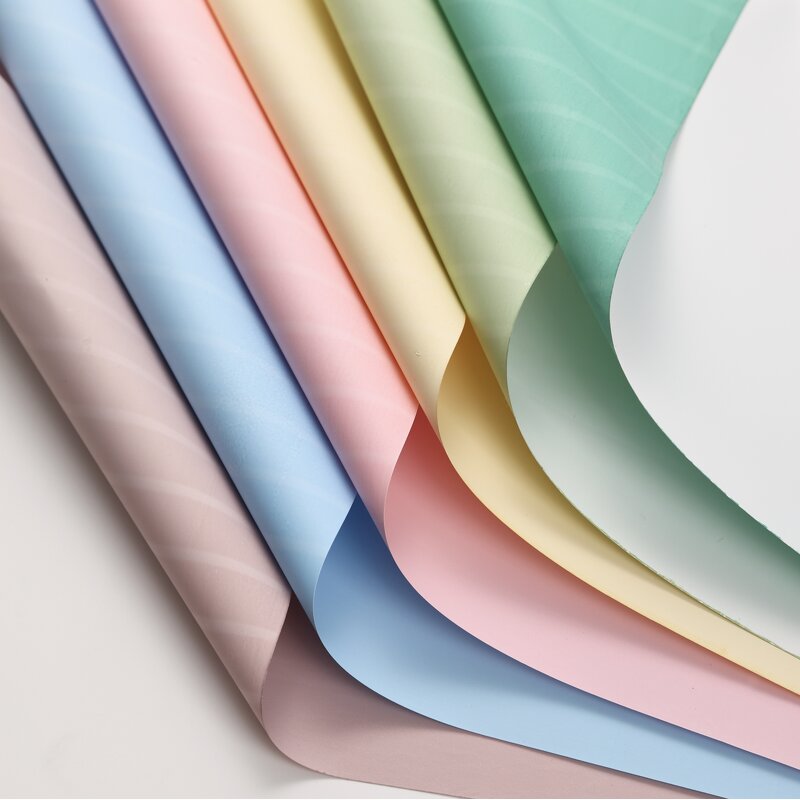 Korean Flower Wrapping Paper Manufacturer - Wholesale 20pcs Striped Rainbow Gradient Color Waterproof Floral Bouquet PE Coating