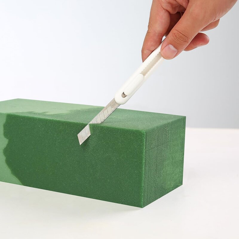 Dry Flower Mud Floral Foam Manufacturer - Wholesale Home Decoration for Artificial Graduation Flowers Water Absorption Oasis