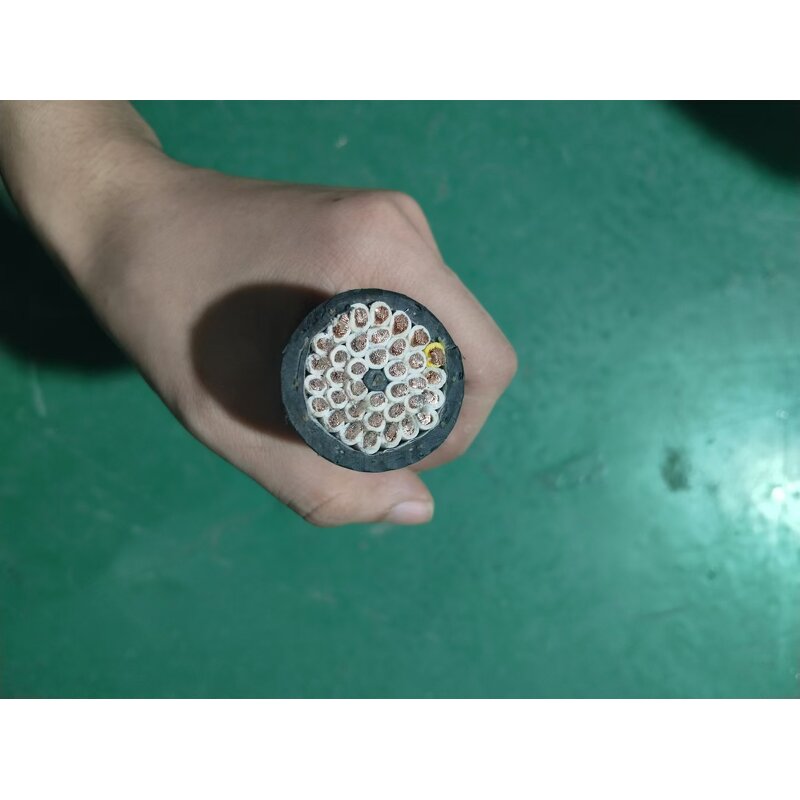 Low Voltage PUR Crane Cable Manufacturer - 0.6/1kV Copper Conductor TPE Insulation PUR Sheath PUR-HF-J Reeling