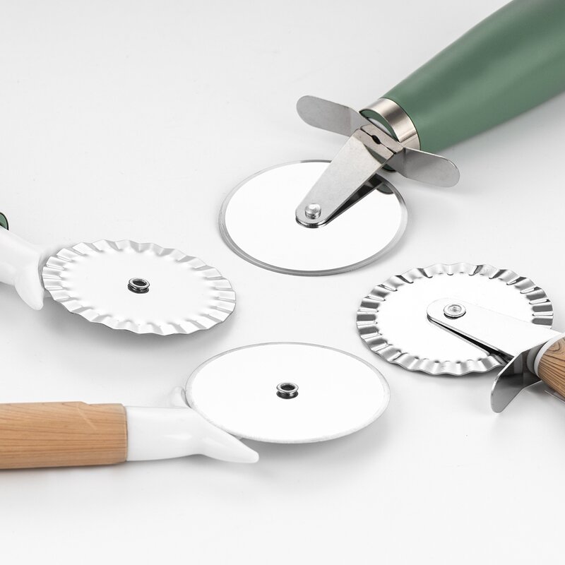 Pizza Cutter Manufacturer - Stainless Steel Wheel Handle for Pizza Dough Tool with Non Slip Plastic Handle Stocked Round Roller Slicer