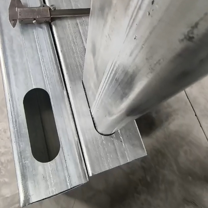 Galvanized Steel Pipe - 3.5 Inch 2in Schedule 40 Tubing for Metal Fencing