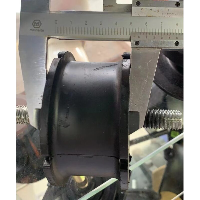 Rubber Damper - 06118715 for Bomag BW100 BW120 BW130 BW138 BW123