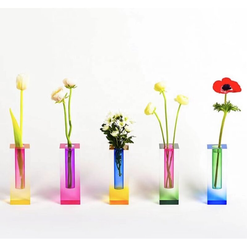 Vase Manufacturer - The Grindella Acrylic Square