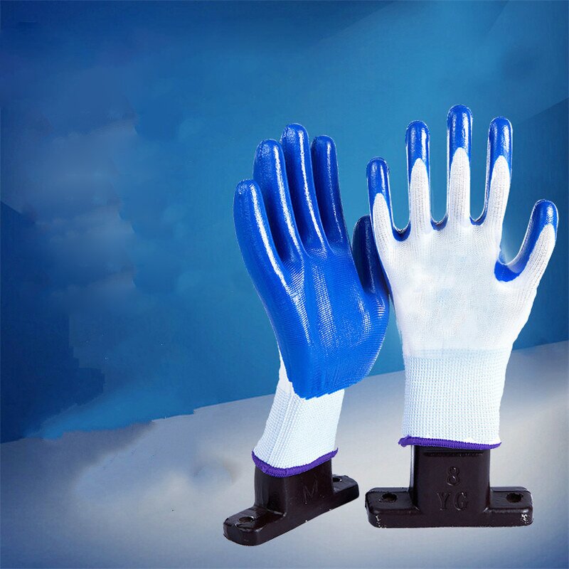 Nitrile Dipping Gloves - Anti Skid Wear Resistant Butadiene Rubber