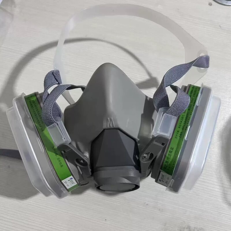 3200 Half Face Mask Respirator - with Filter for Dust & Spray Painting