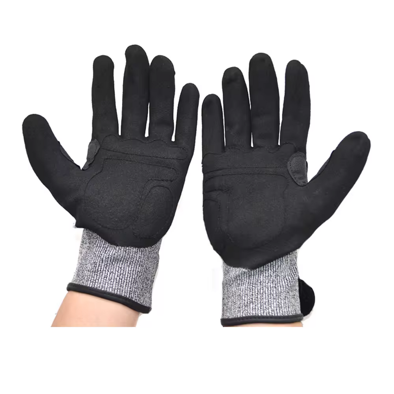 Safety Gloves Level 5 - New Design Anti Slip Oil & Gas Anti Impact