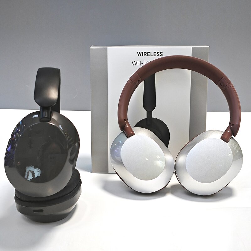 Wireless Headset Manufacturer - Over-Ear with Soft Cushions Stereo Bass Wireless Foldable for Daily Travel