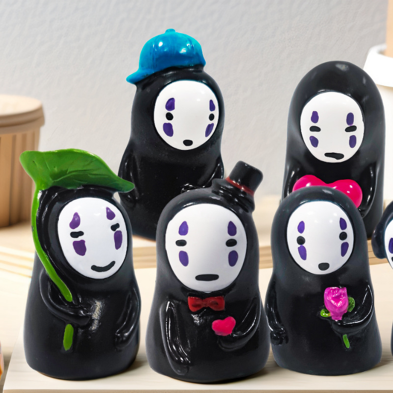 Resin Crafts Manufacturer - Gong Junqi Faceless Man 3D New Japanese Home Car Ornament Cute Eco-Friendly Living Room Decoration