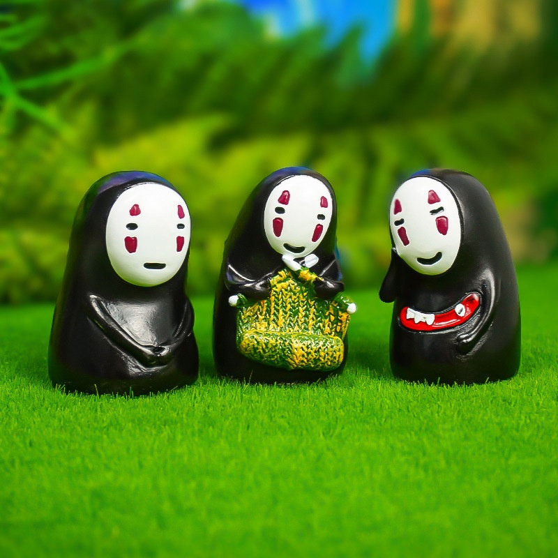 Resin Desktop Ornaments Manufacturer - Eco-friendly Hayao Miyazaki Inspired Various Micro-Landscapes Faceless Men for Indoor Cultural