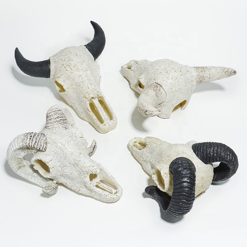 Exotic Pet Breeding Box Manufacturer - Acrylic for Reptiles Amphibians Skulls Rhino Sheep Spider Scorpion Lizard Gecko Display