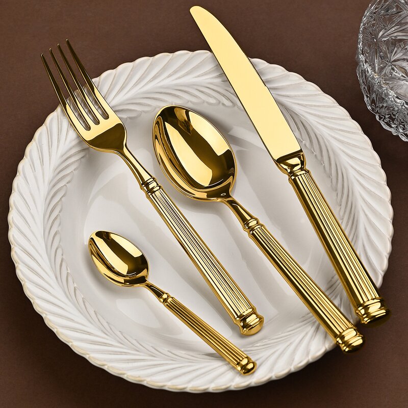 Flatware Set Manufacturer - 304 Stainless Steel Steak Knife and Fork Gift Box Imperial Court Retro Relief Palace