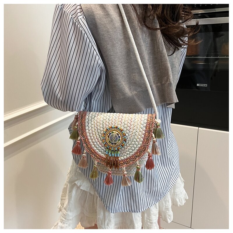 Crossbody Woven Straw Bag Manufacturer - Bohemian Style Lady Tassels Envelope Closure Zipper Button Decoration Polyester Lining for Vacation