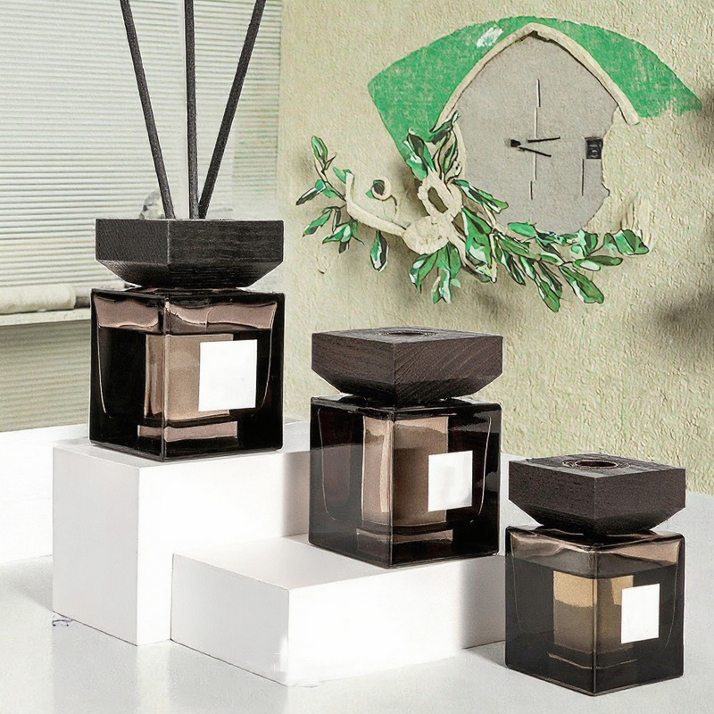 Glass Bottle Manufacturer - Deluxe Premium 100ml 200ml Black Square Aroma for Reed Diffuser Pump Spray Lid Refillable