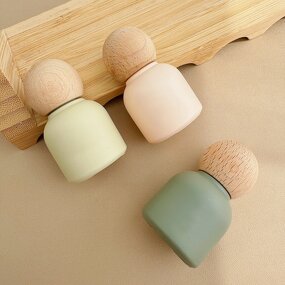 Essential Oil Bottle Manufacturer - Luxury Bamboo Lid Glass Body 10ml Round Roll-On for Face Cream Custom Color Screen