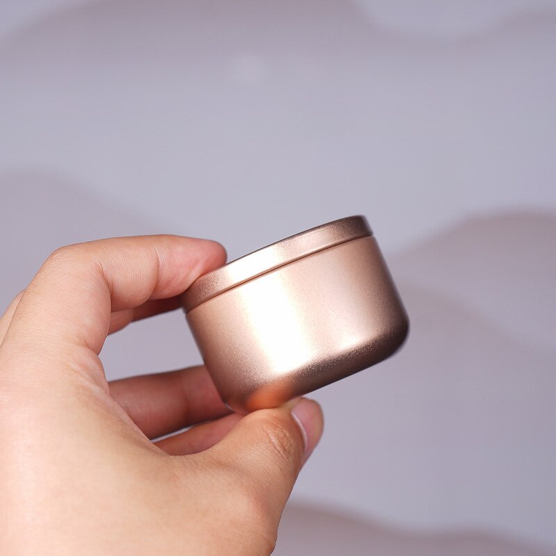 Candle Jars Manufacturer - In Stock 50ml Mini Christmas Round Shape with Lids Small Empty Tinplate Metal Box for Candles