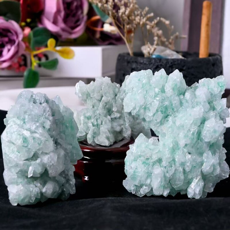 Green Strawberry Crystal Cluster Ornament Manufacturer - Natural Raw Crystal Flower for Fish Tank Landscaping