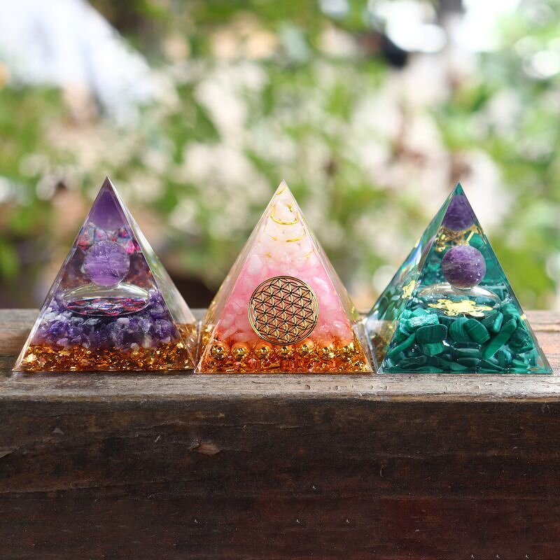 Crystal Pyramid Manufacturer - Wholesale 5cm Healing Seven Chakra Orgone for Room Decoration