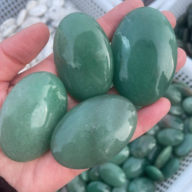 Green Aventurine Crystal Palm Craft Manufacturer - Wholesale Natural High Quality Quartz Hand Polished Stone for Fengshui Gifts