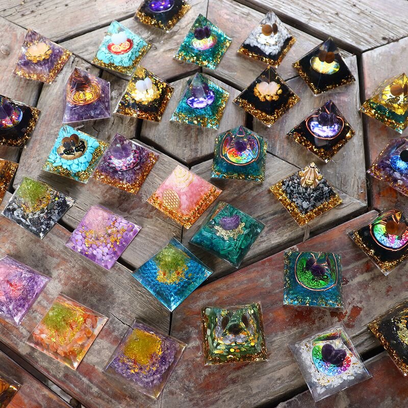 Crystal Pyramid Manufacturer - Wholesale 5cm Healing Seven Chakra Orgone for Room Decoration