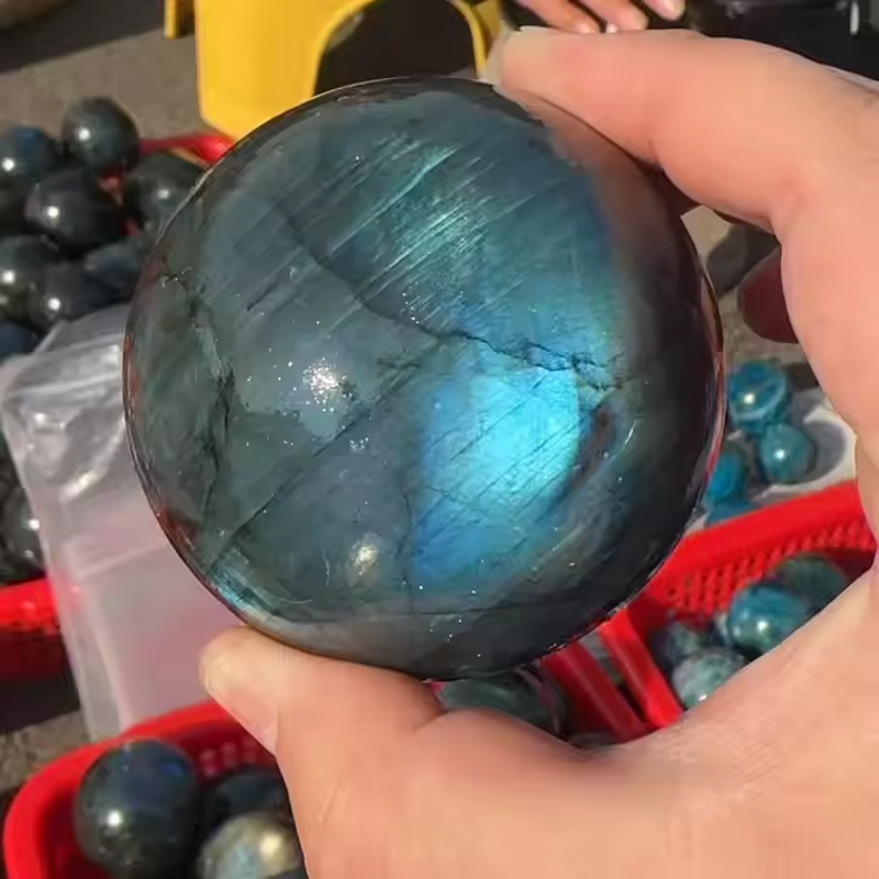Labradorite Sphere Manufacturer - Hot Selling Polished Blue Flash Ball for Healing Decoration Feng Shui Mascot Wholesale