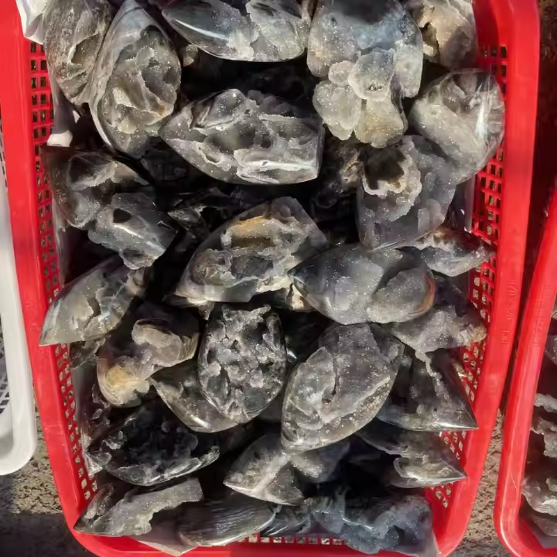 Sphalerite Quartz Ornament Manufacturer - Wholesale Natural Healing Crystal Geode Craft for Decorative Mascot Gift