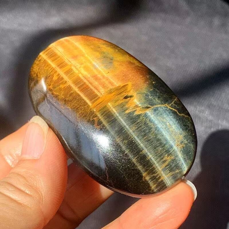 Tiger's Eye Ornament Manufacturer - Wholesale Natural Crystal Rough Polished Handheld Feng Shui Raw Stone Palm Piece