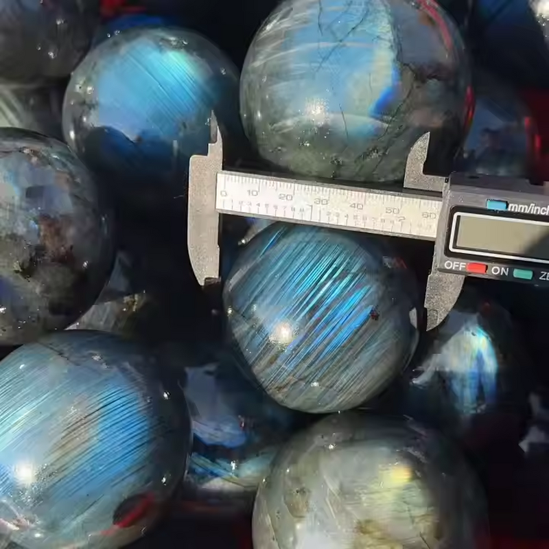Labradorite Sphere Manufacturer - Hot Selling Polished Blue Flash Ball for Healing Decoration Feng Shui Mascot Wholesale