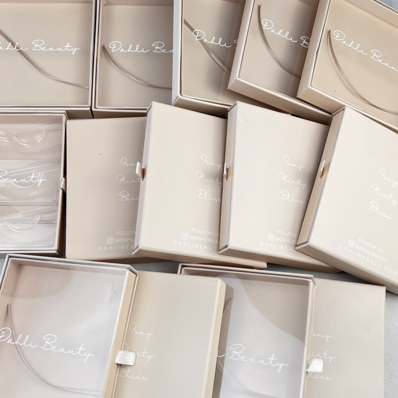 Lash Packaging Box Factory - Custom Nude Colors 3 Pairs 3D Faux Mink