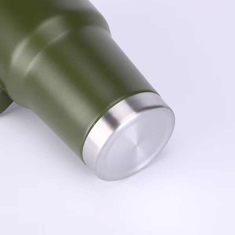 Travel Tumbler Manufacturer - Promotional Festival Gifts 30oz Army Green Stainless Steel Insulation Vacuum Handgrip for Milk Beer Coffee