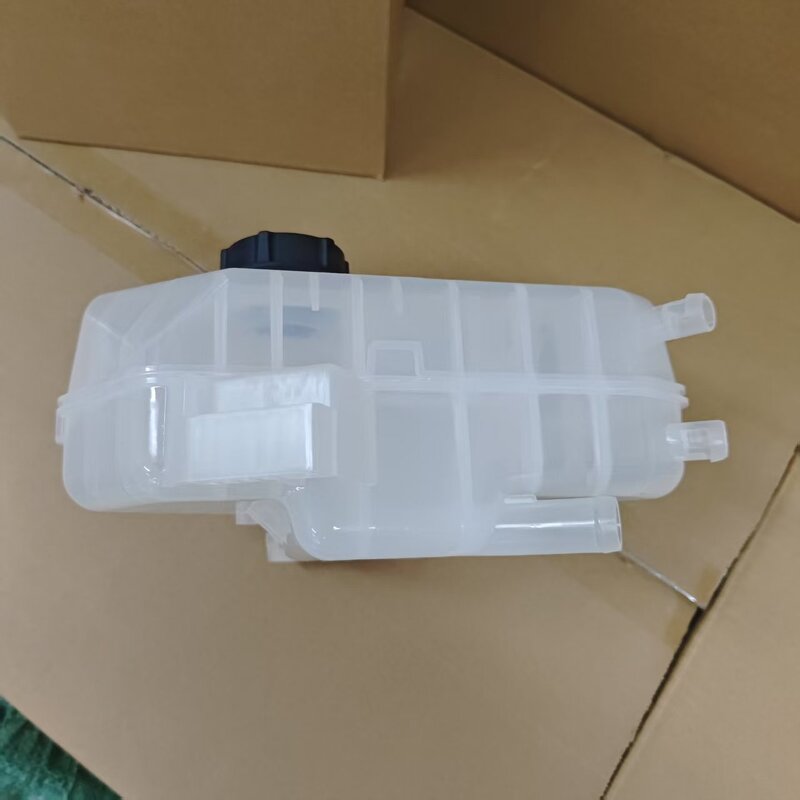 Water Coolant Expansion Tank Manufacturer - Wholesale Auto Parts Plastic Screw-In for B-MAX ECOSPORT FIESTA VI KA 8V218K218AB