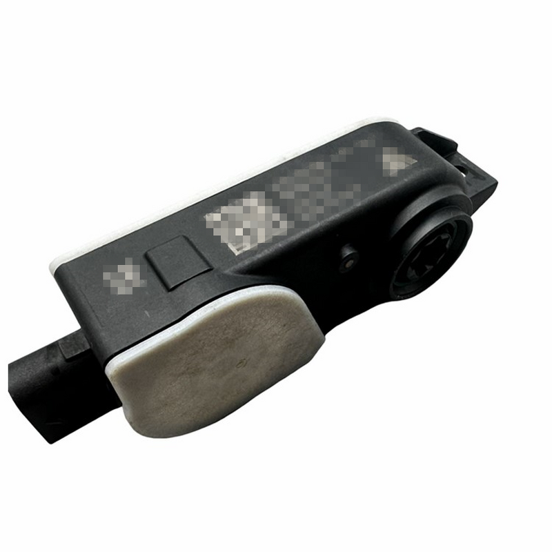 Automotive Parts Radiator Grille Air Door Manufacturer - for Buick Enclave Escalade Chevrolet Trailblazer Spring Equinox Tahoe