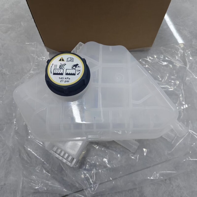 Coolant Expansion Tank Manufacturer - New with Cap 8V218K218AB/151311 8V21-8K218-AB BE8Z8A080A for Ford Fiesta MK7 Ecosport