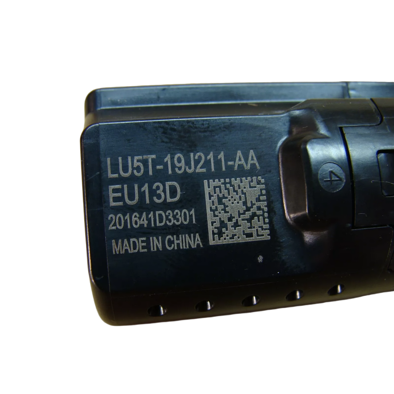 USB Charger Plug Manufacturer - for Ford LU5T-19J211 Auto Electrical System for Center Console