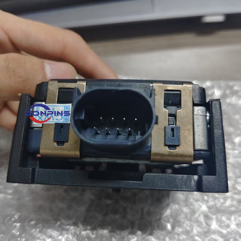 Cruise Control Distance Radar Sensor Manufacturer - 2018-2019 Nissan Sentra ACC 28438-5UD0A 284385UD0A 0203301382 New