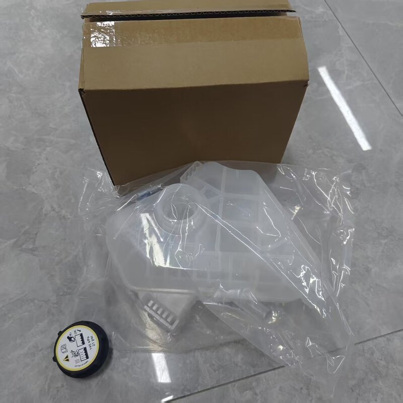 Coolant Expansion Tank Manufacturer - New with Cap 8V218K218AB/151311 8V21-8K218-AB BE8Z8A080A for Ford Fiesta MK7 Ecosport