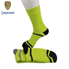Sports Socks Manufacturer - Unisex Waterproof Breathable Crew Size with Bottom Logo and Cuff