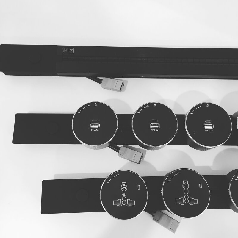 Universal Multi Smart Office Desk Power Rail Manufacturer - Ali Hot Track System Electric Socket Electric Power Track Socket