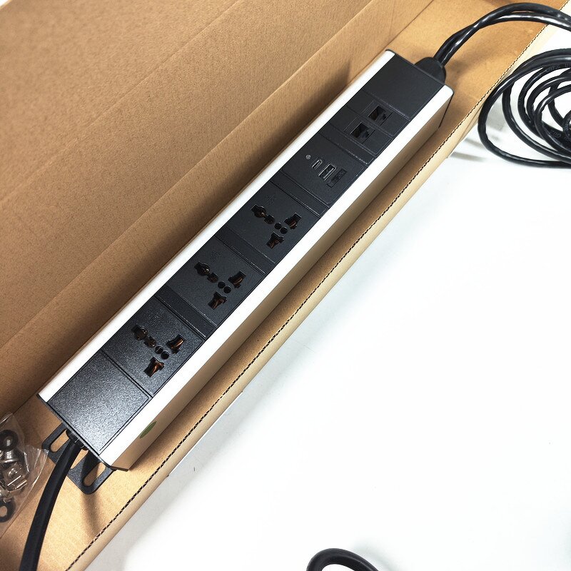 Customize Smart Aluminum Alloy Power Strip Manufacturer - 3 Universal Power Rack Mount PDU Power Distribution Unit Socket with USB-C 22RJ45