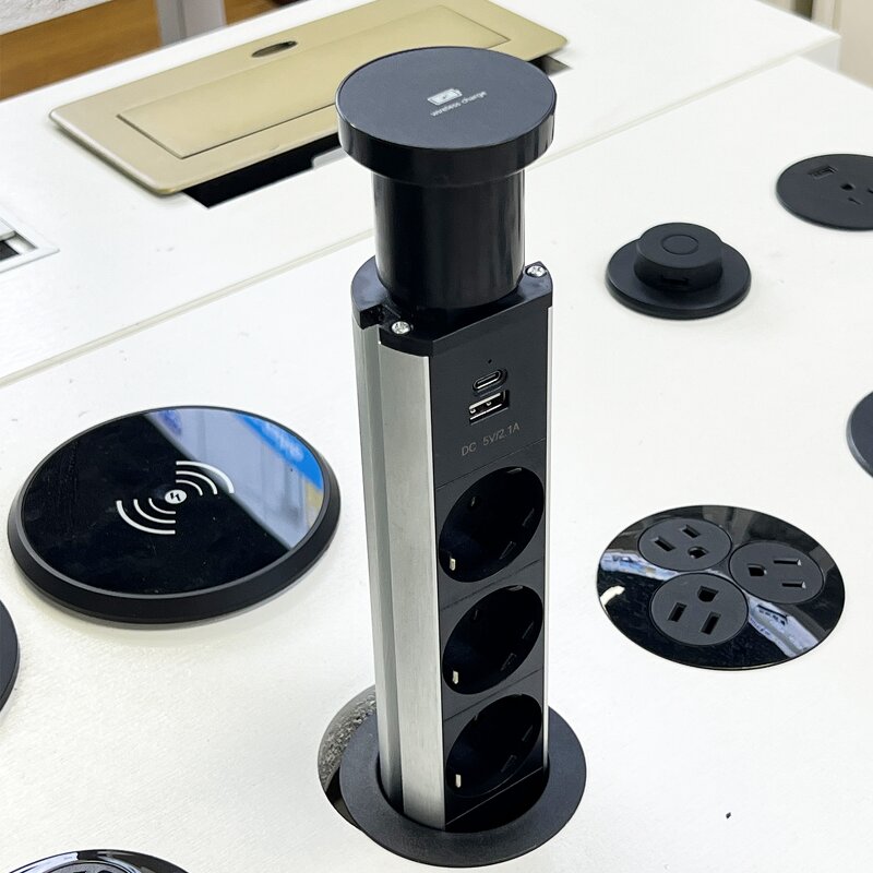 Retractable Pop-up Socket Manufacturer - Kitchen Countertop with PD20W USB-C Port Hidden Manual Tabletop Lifting Socket