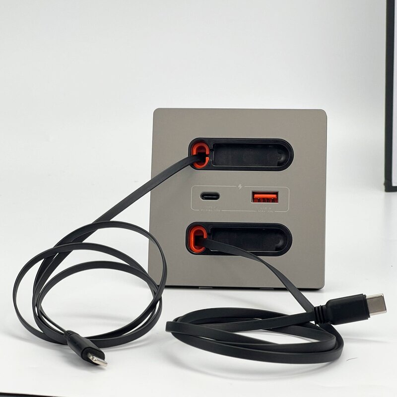 Universal Smart Charging Socket Manufacturer - PD20W Type-C and Retractable Cable for Mobile Devices