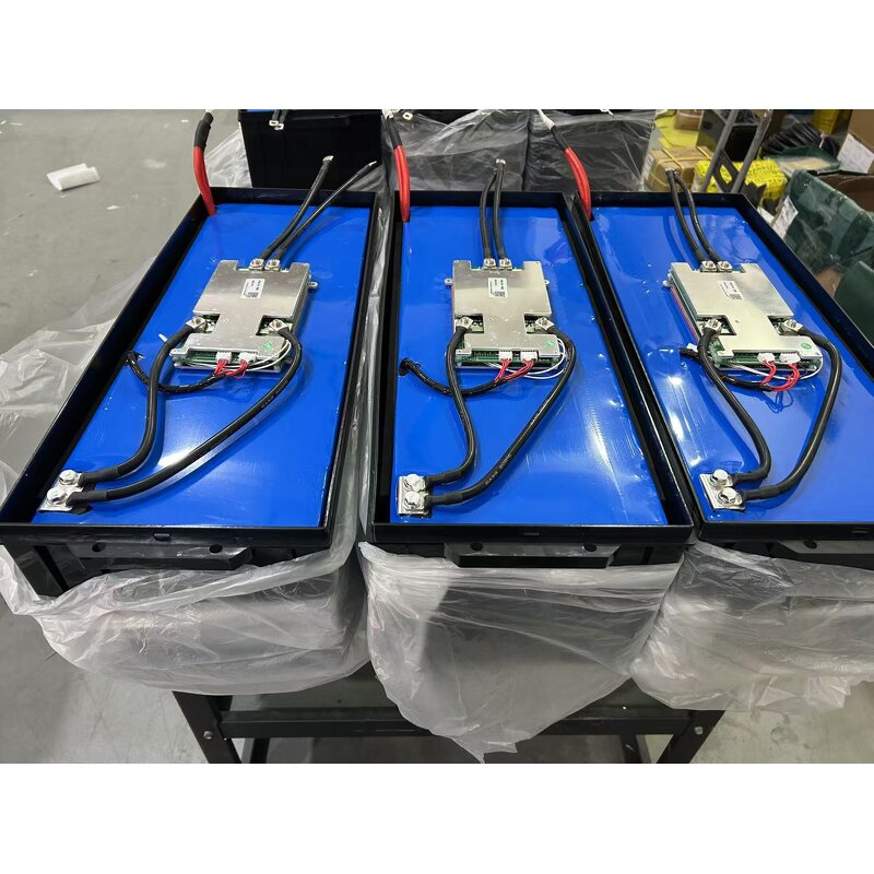 Solar Battery Manufacturer - Best Selling Price 12V LiFePo4 600Ah 100Ah-400Ah Bluetooth Waterproof OEM