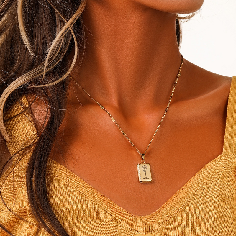 Stainless Steel December Flower Pendant Necklace Manufacturer - European American Fashion Trend Niche 18k Gold Square Jewelry Birthday Gifts
