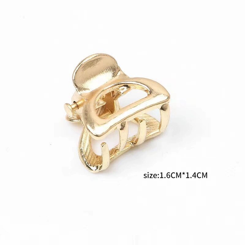 Hair Claws Manufacturer - Small Shark Geometric Metallic Metal Claw Clip for Women